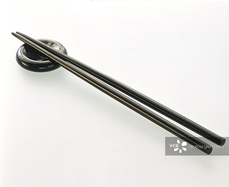 带筷架的筷子图片素材