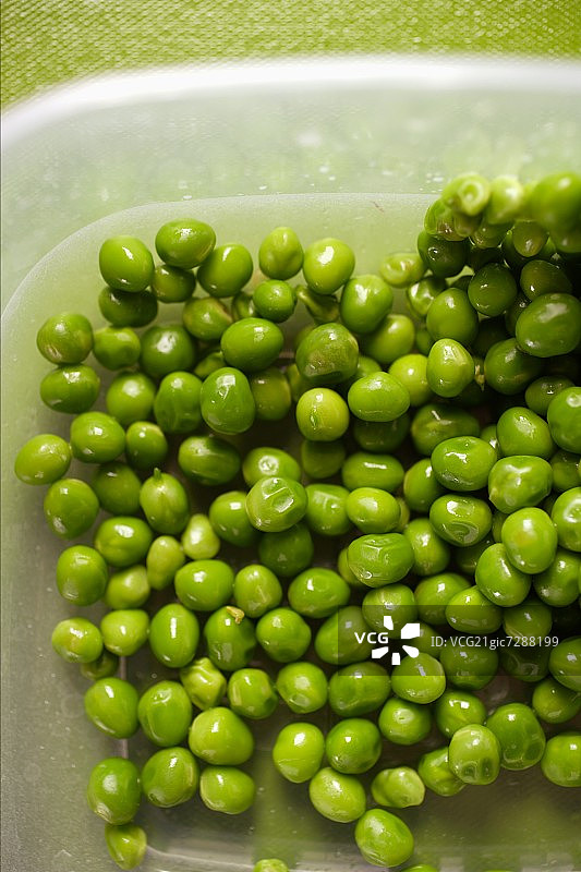 碗中大量荷兰豆图片素材