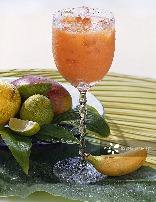 卡林博水果宾治图片素材