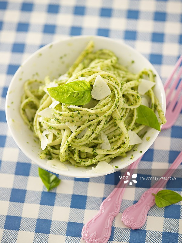 香蒜酱意面图片素材