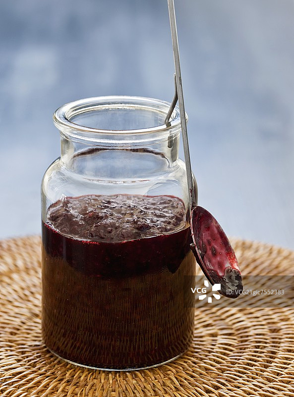 丁香黑加仑果酱图片素材