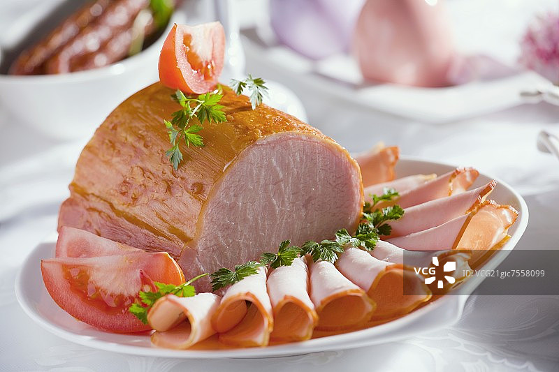 盘中烟熏火腿图片素材