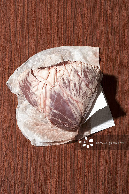 新鲜的牛心图片素材