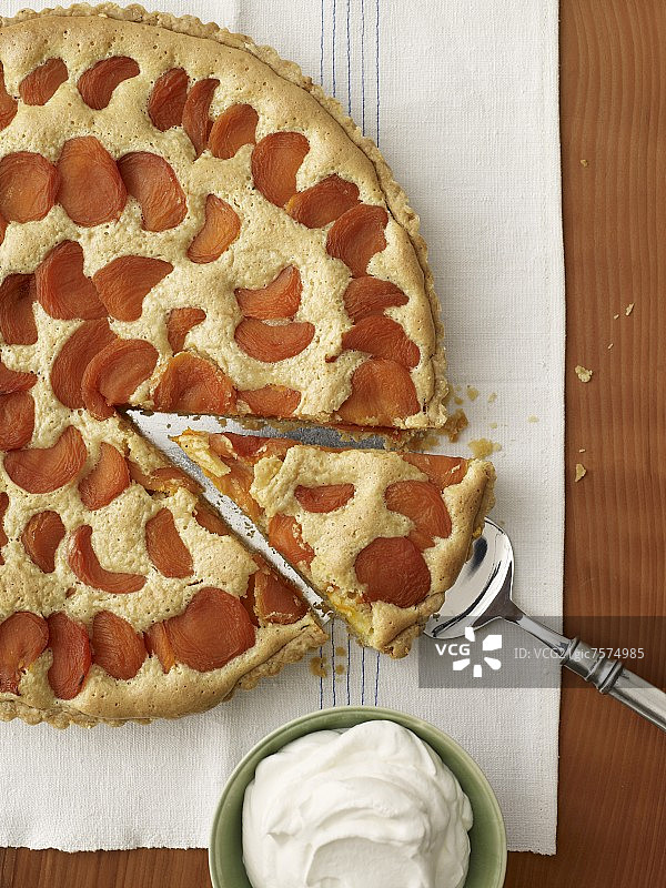 桃子馅饼与奶油图片素材