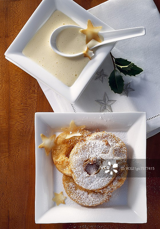 圣诞椰子酱苹果油条图片素材