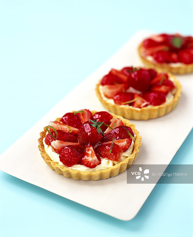 草莓马斯卡彭挞图片素材