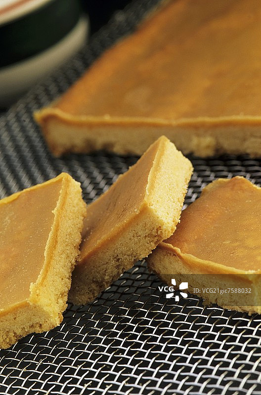 铁架上的姜片图片素材