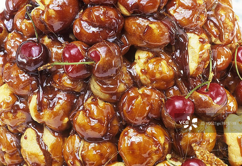 焦糖酱樱桃泡芙（细节图）图片素材