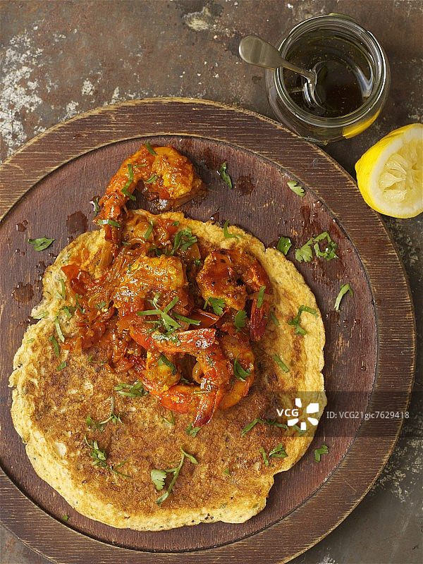 鲜虾参巴酱（马来西亚风味）配无酵面包图片素材