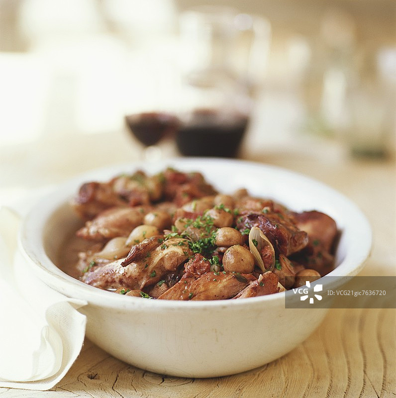 法式红酒炖鸡图片素材