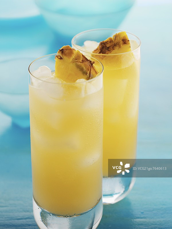 菠萝鸡尾酒图片素材