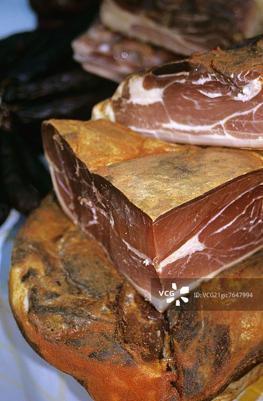 市场上的熏火腿图片素材