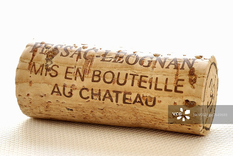 法国佩萨克-雷奥良的葡萄酒软木塞特写图片素材