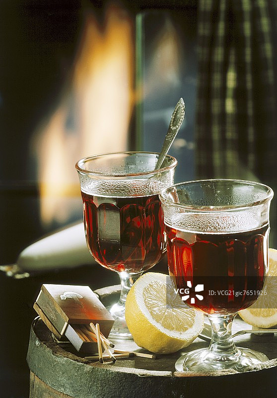 火钳宾治酒图片素材