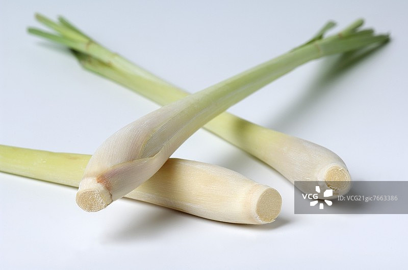 三根柠檬草茎图片素材