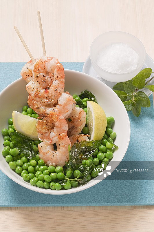 薄荷豌豆鲜虾串图片素材