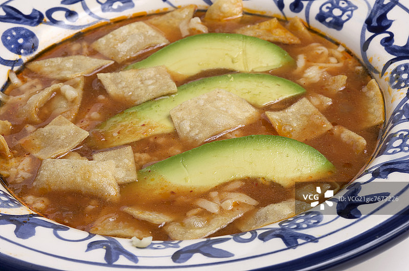 牛油果墨西哥玉米饼汤图片素材