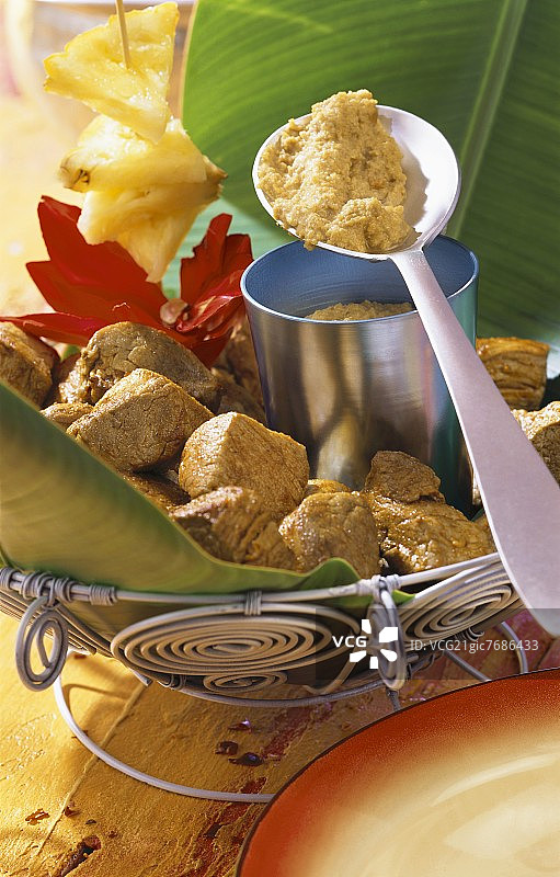 花生酱猪肉丁图片素材