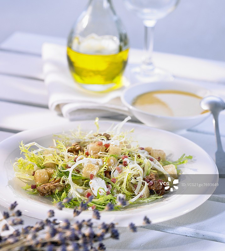 普罗旺斯沙拉（法国）图片素材