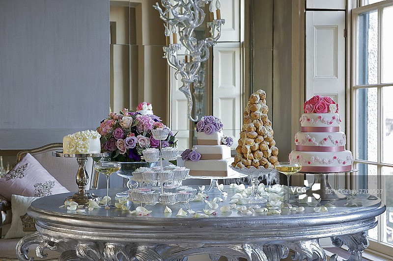 婚礼蛋糕自助餐图片素材