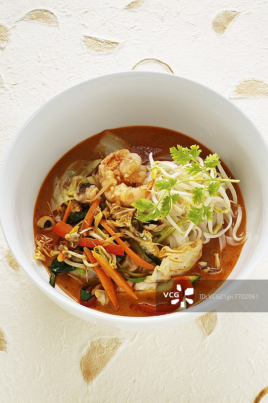 拉面椰奶海鲜汤图片素材