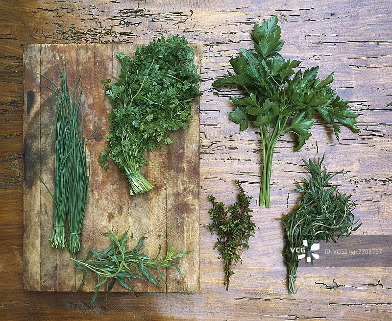 草药选择图片素材