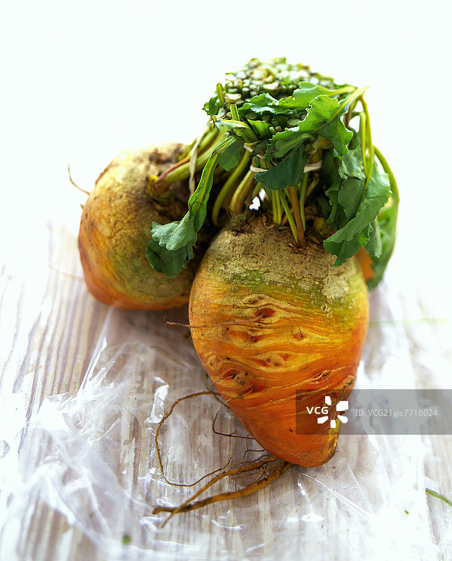 塑料袋装新鲜芜菁图片素材