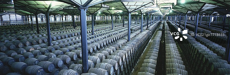 西班牙赫雷斯-德拉弗龙特拉的冈萨雷斯·比亚斯“拉斯科帕斯”酒窖图片素材