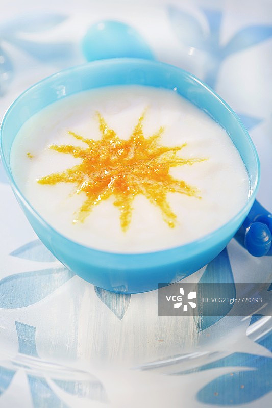 胡萝卜泥米粥图片素材