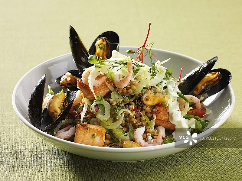 海鲜斯佩尔特沙拉图片素材