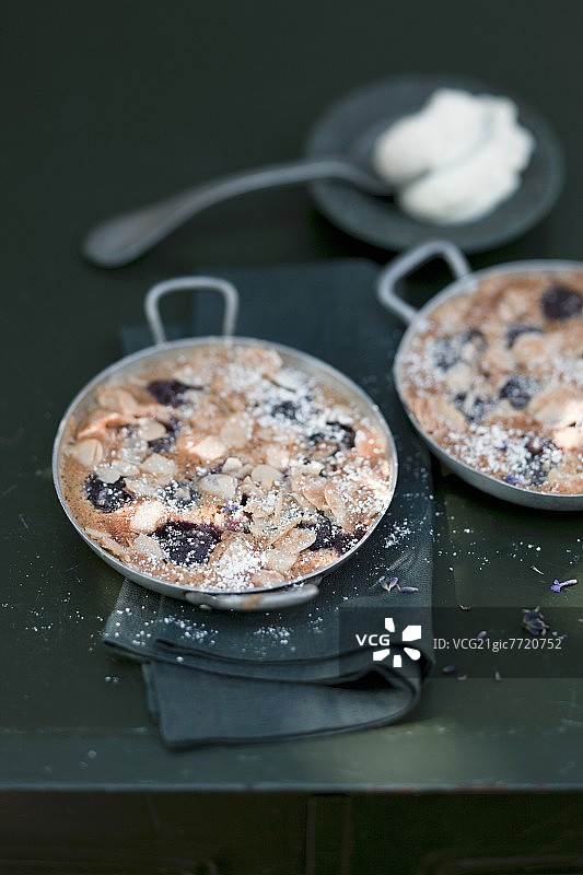 法式樱桃布丁图片素材