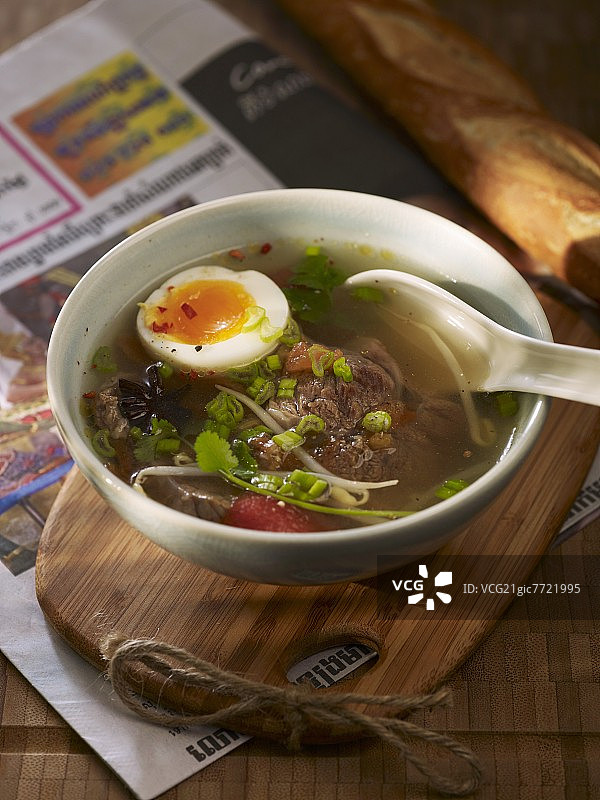 柬埔寨炖牛肉配鸡蛋图片素材