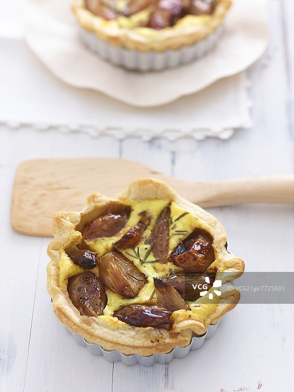 焦糖葱小蛋饼图片素材