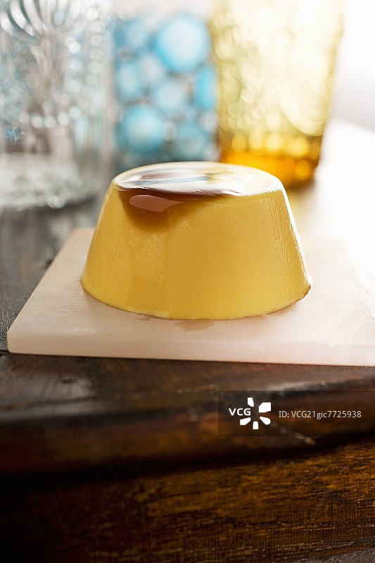 法式焦糖布丁图片素材