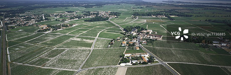 法国波尔多梅多克马尔戈葡萄酒产区图片素材