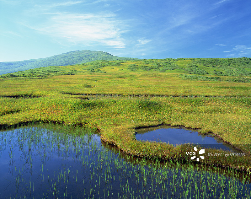 月山和弥陀原高原，日本山形县图片素材
