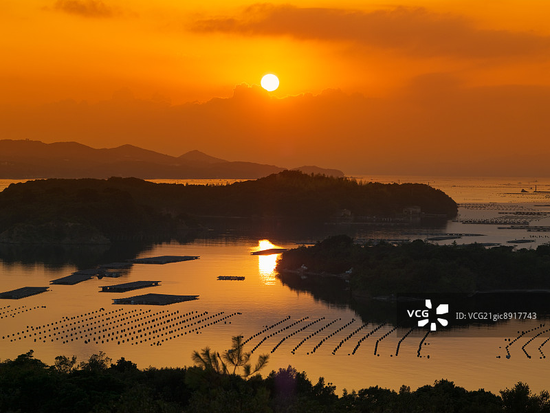 日本三重县友峰山眺望的英虞湾图片素材