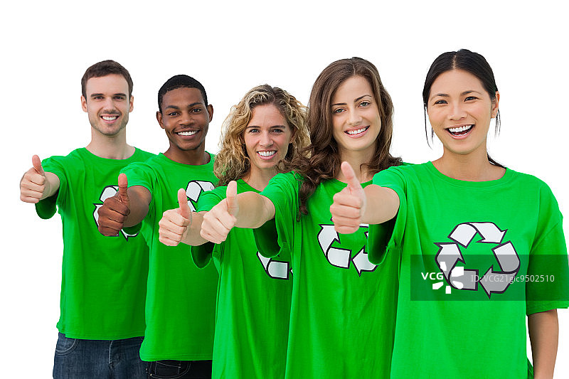 一群快乐的环保人士在白色背景上竖起大拇指图片素材