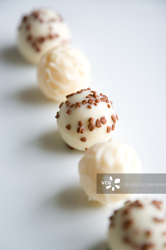 心形白色巧克力图片素材