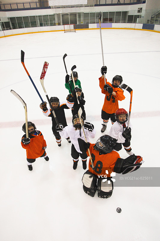 青年冰球队图片素材