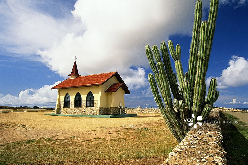 阿鲁巴岛奥拓维斯塔教堂，加勒比海图片素材