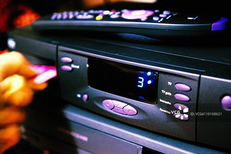 带信用卡的付费电视游戏机图片素材