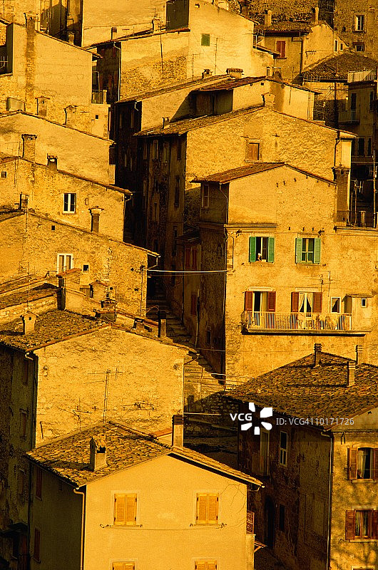 意大利阿布鲁佐大区拉奎拉省斯坎诺图片素材