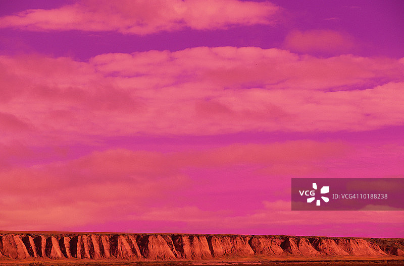 阿拉斯加州富兰克林崖，北坡，沸腾的积云，秋季图片素材