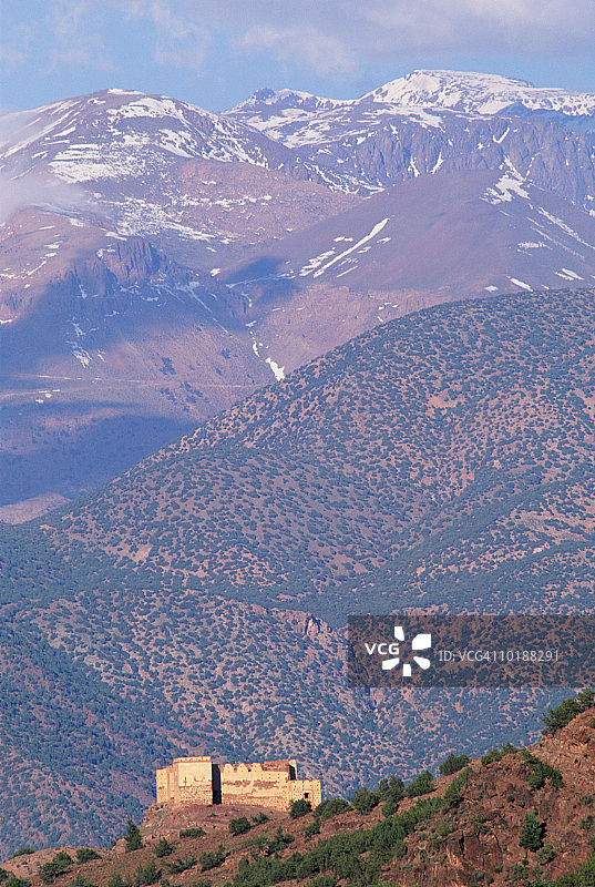 雪山下的卡斯巴图片素材