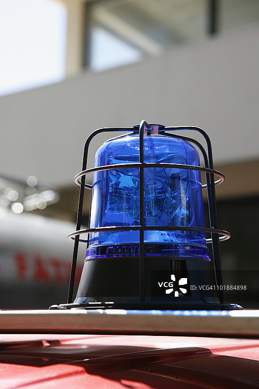 警车车顶警示灯图片素材