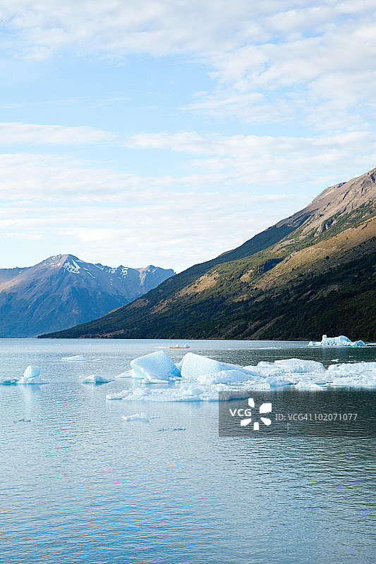 阿根廷南部乌普萨拉冰川景观图片素材