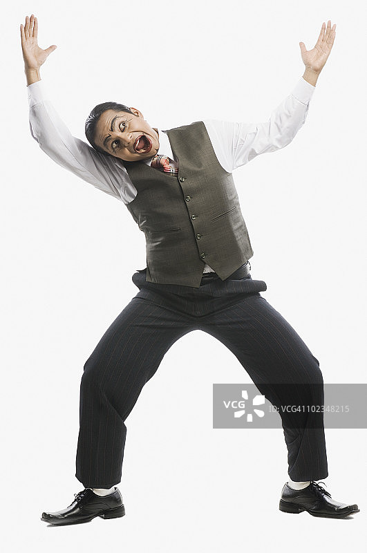 举起双臂的商人图片素材