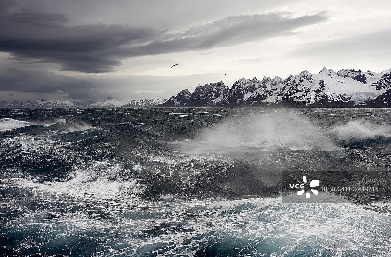 狂风暴雨的斯科舍海图片素材
