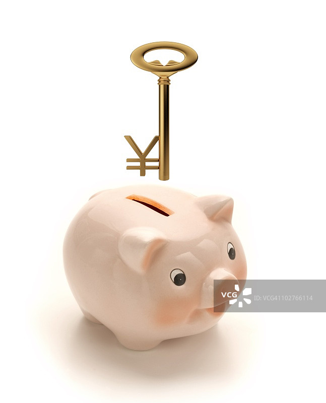 用带日元符号的金色钥匙打开存钱罐图片素材